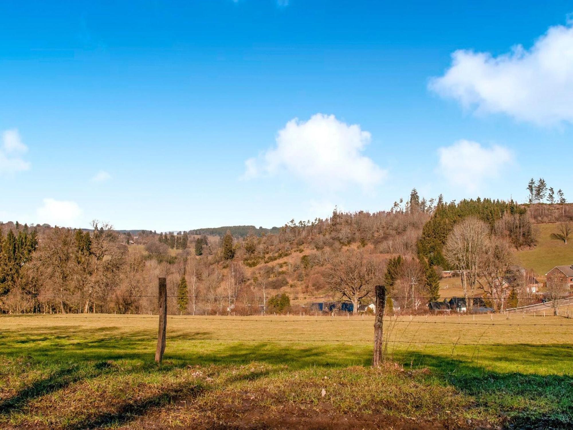 Sophisticated Holiday Home In Lierneux Near Forest Kültér fotó