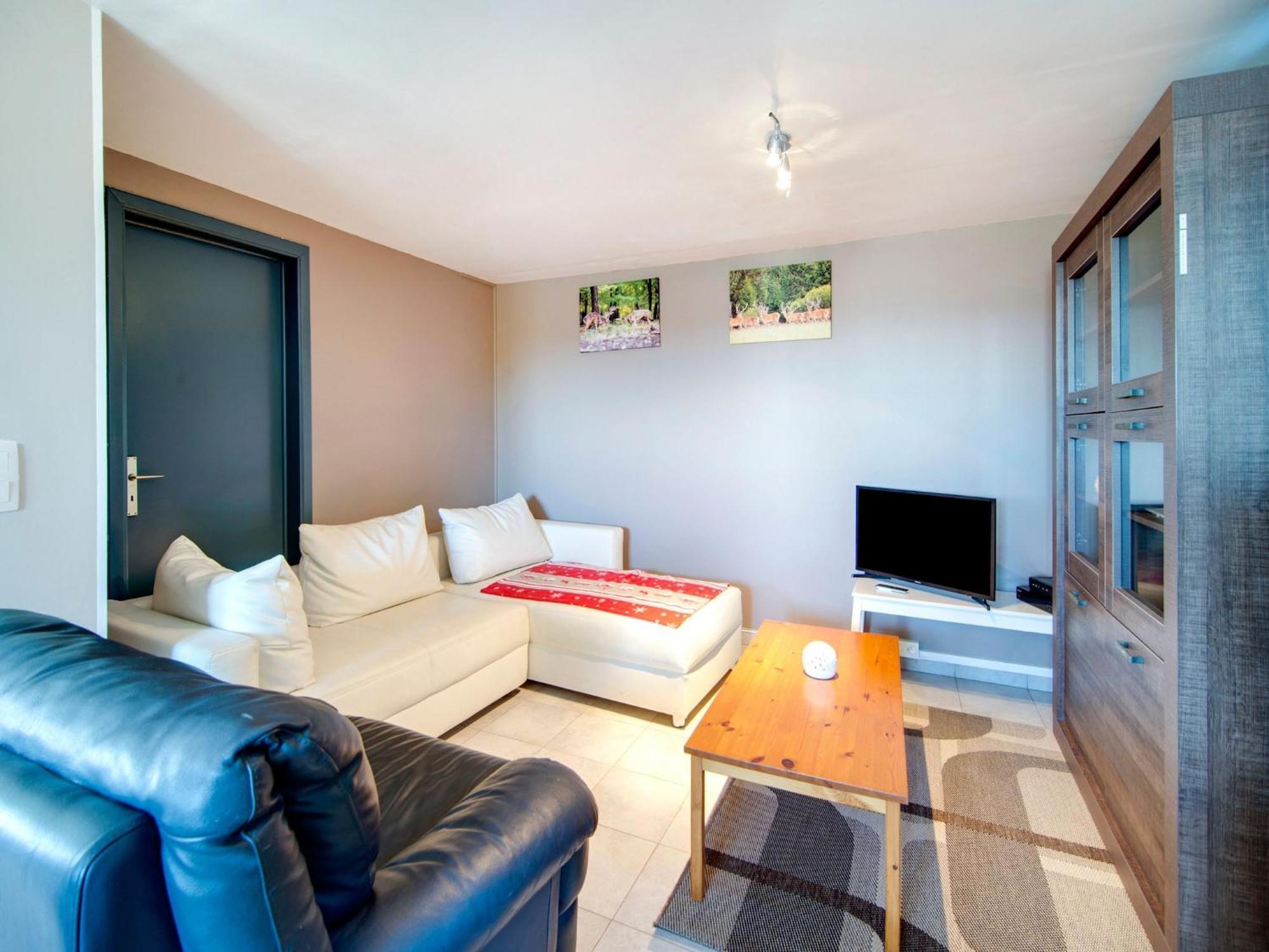 Sophisticated Holiday Home In Lierneux Near Forest Kültér fotó